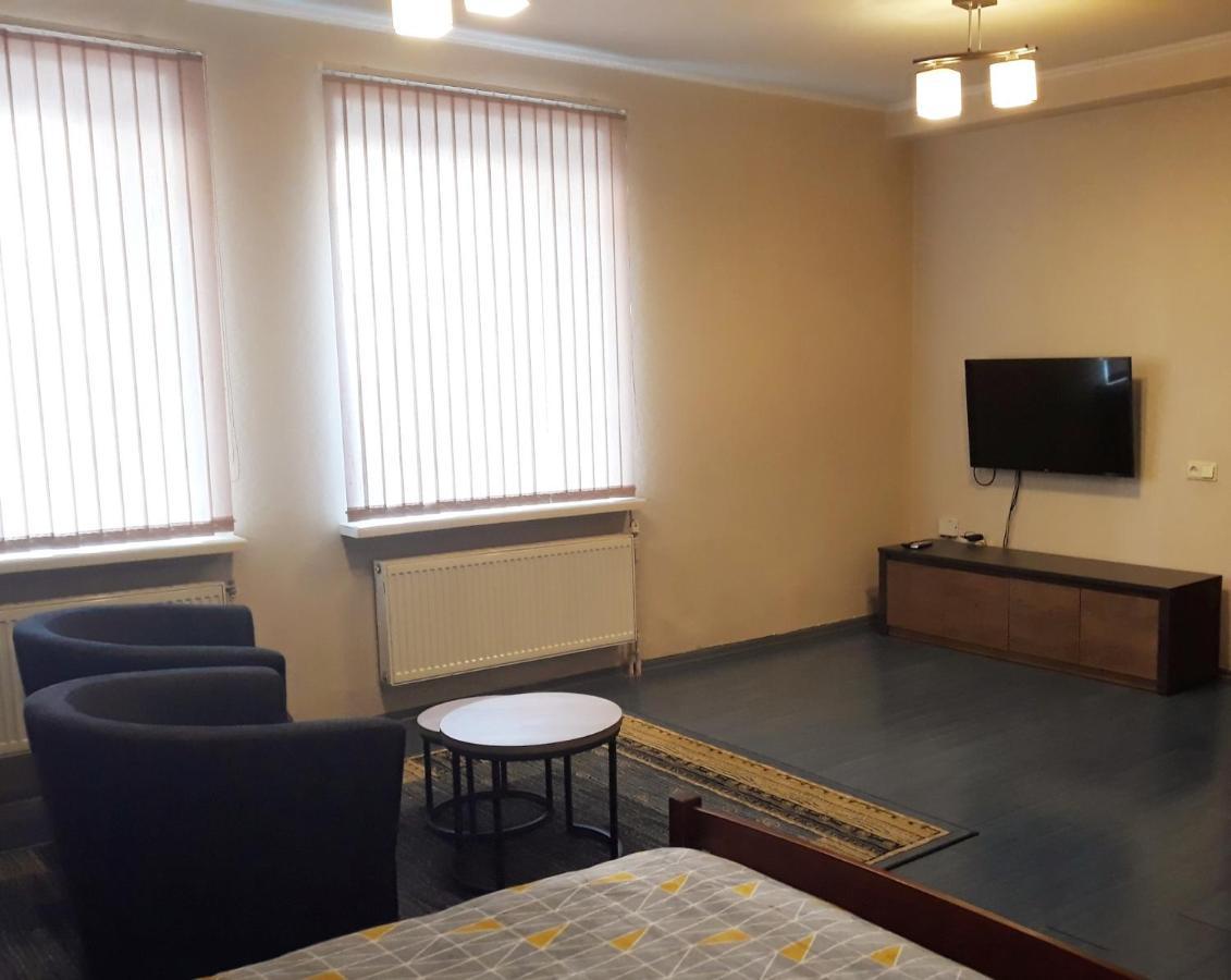 Town Center Studio Apartment Daugavpils Luaran gambar